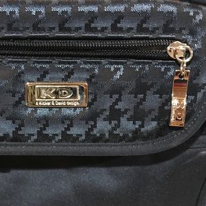 NWT KD Kicker & David toiletry bag